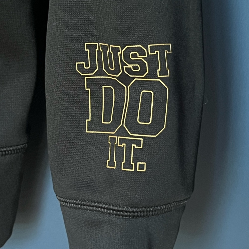 Womens Black and Gold Nike Dri-Fit Hoodie Size Medium - Picture 4 of 5